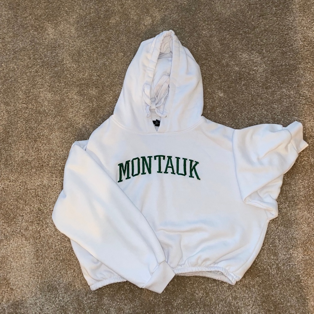 Cropped hoodie